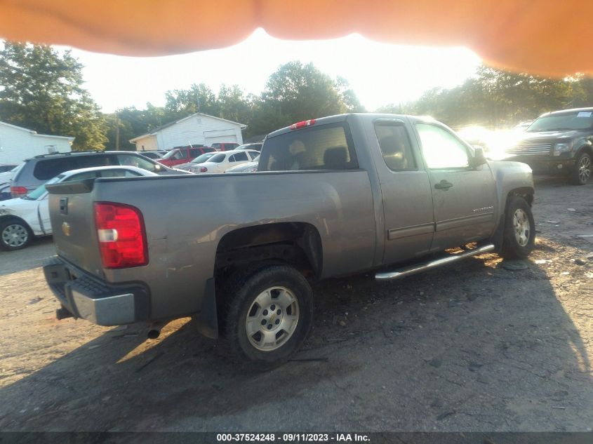 2013 CHEVROLET SILVERADO 1500 LT - 1GCRCSE06DZ340127
