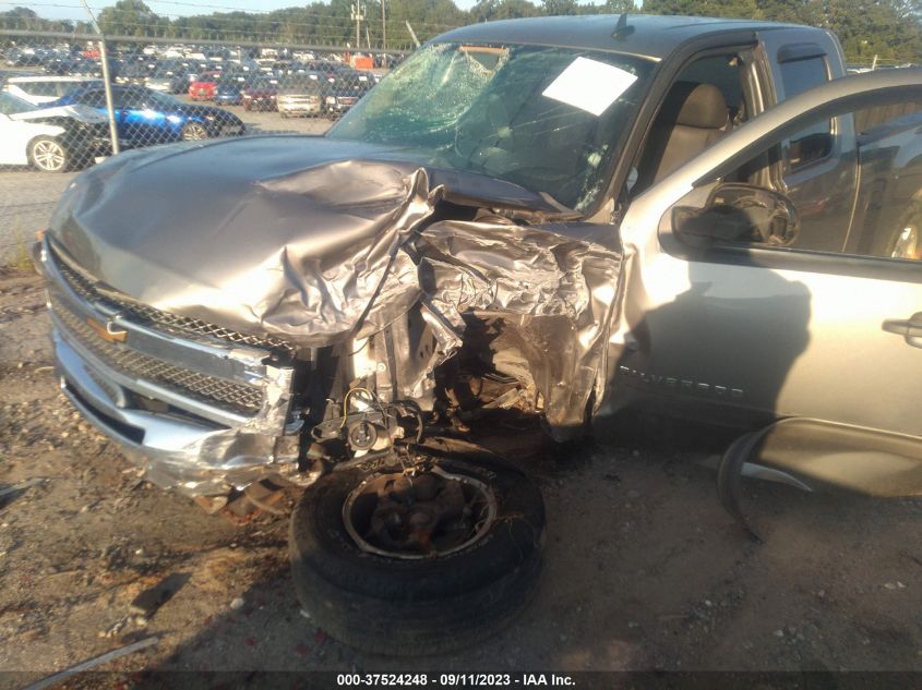2013 CHEVROLET SILVERADO 1500 LT - 1GCRCSE06DZ340127