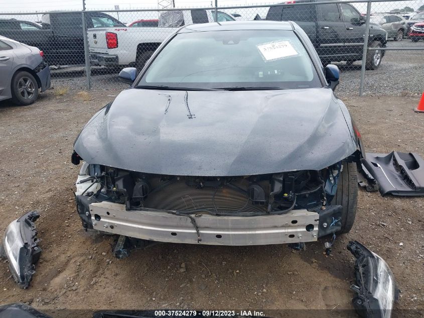 2018 TOYOTA CAMRY LE/SE/XLE/L - 4T1B11HK8JU601468