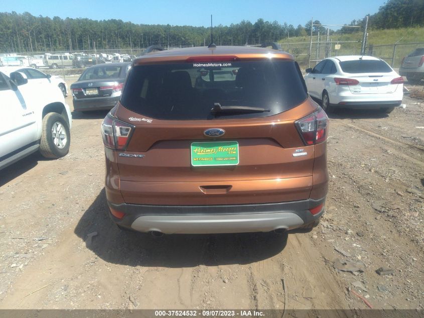 2017 FORD ESCAPE SE - 1FMCU0GDXHUB54032