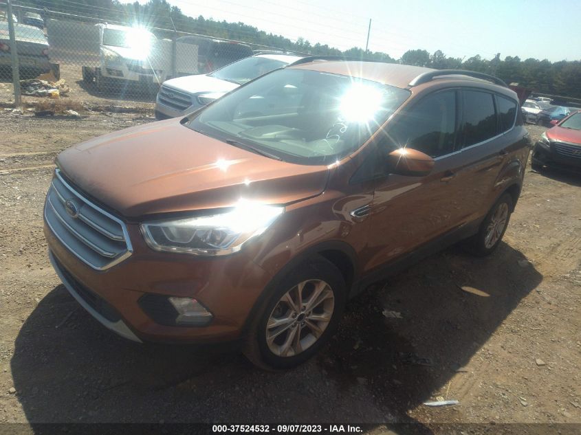 2017 FORD ESCAPE SE - 1FMCU0GDXHUB54032