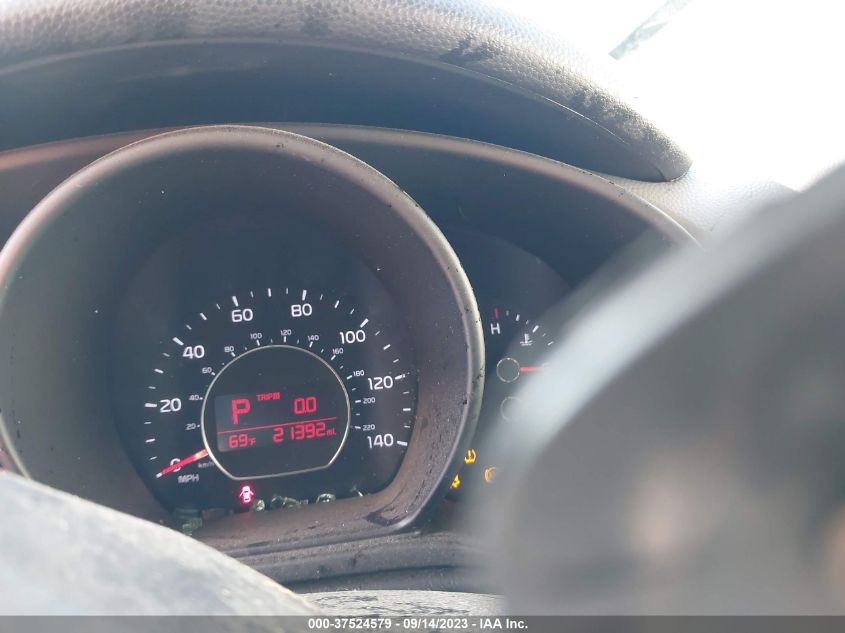 2014 KIA SOUL BASE KNDJN2A24E7049556