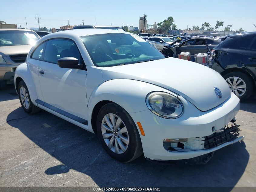 2015 VOLKSWAGEN BEETLE COUPE 1.8T FLEET EDITION - 3VWF17AT6FM647644