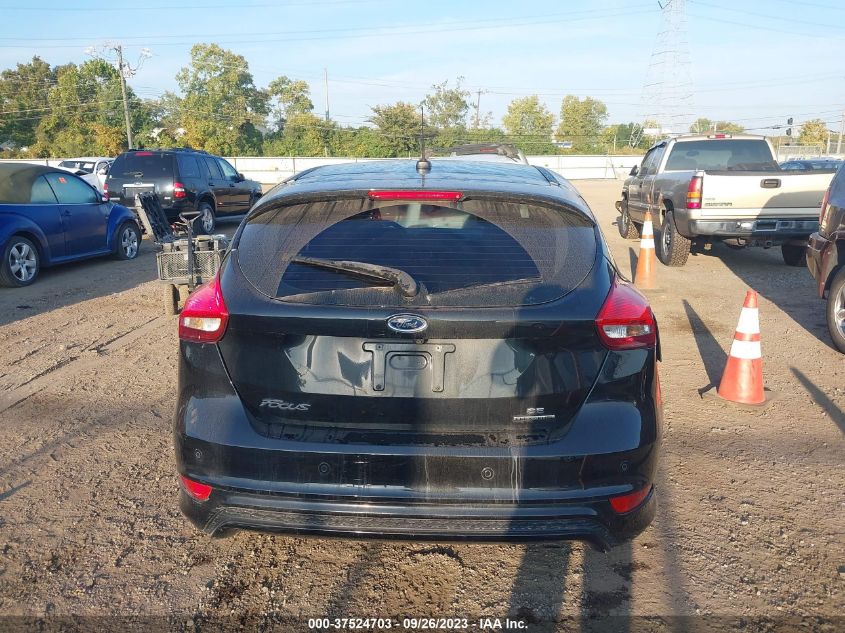 2015 FORD FOCUS SE - 1FADP3K24FL260458