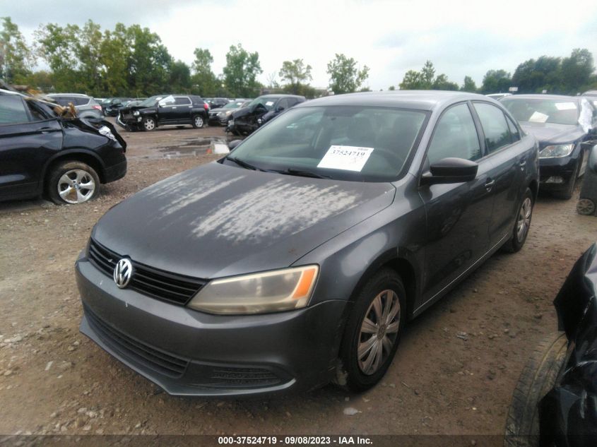 2013 VOLKSWAGEN JETTA SEDAN S - 3VW2K7AJ9DM240408