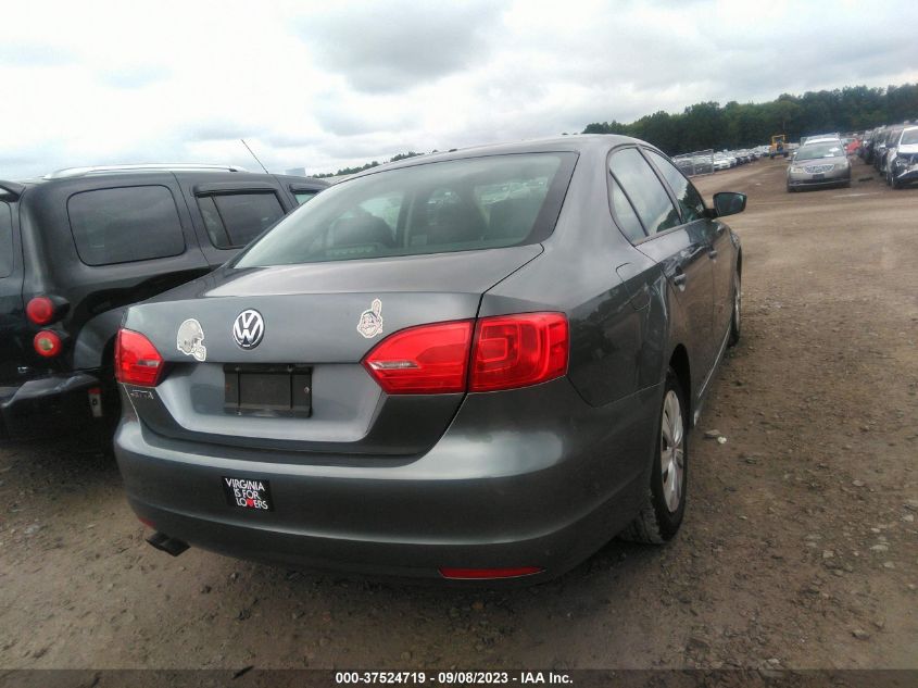 2013 VOLKSWAGEN JETTA SEDAN S - 3VW2K7AJ9DM240408