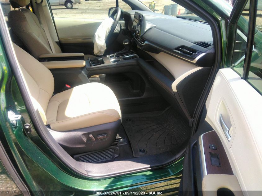 2022 TOYOTA SIENNA XLE - 5TDYRKEC9NS097467
