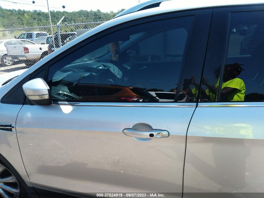 2017 FORD ESCAPE TITANIUM - 1FMCU0JD3HUC56586