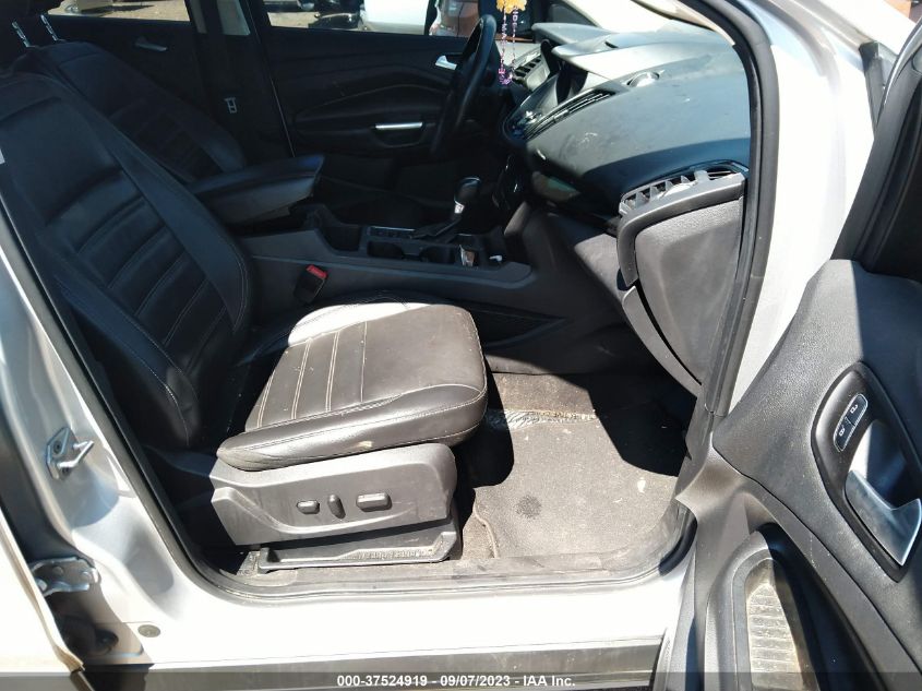 2017 FORD ESCAPE TITANIUM - 1FMCU0JD3HUC56586