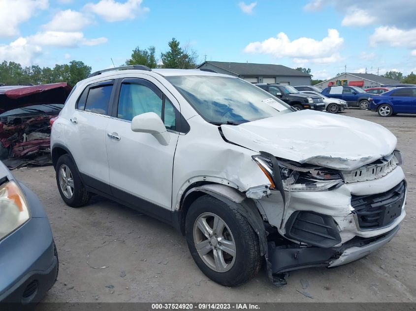 3GNCJPSB7KL399942 Chevrolet Trax 1LT 13