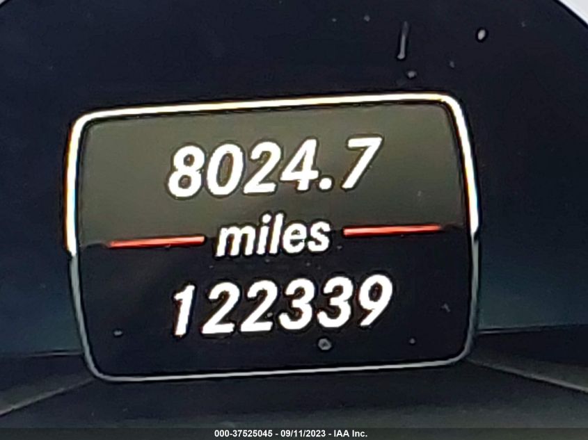 2014 MERCEDES-BENZ E 350 WDDHF5KB5EB021909