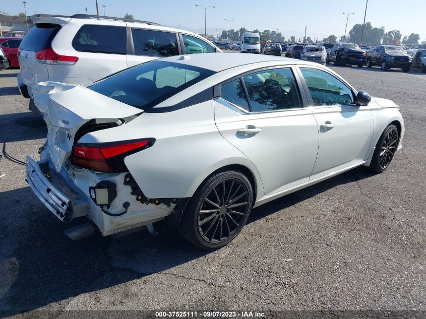 1N4BL4CV4LC121573 Nissan Altima 2.5 SR 4