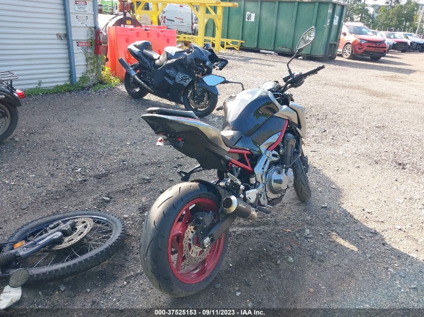 2019 KAWASAKI ZR900 - JKAZR2A18KA003025