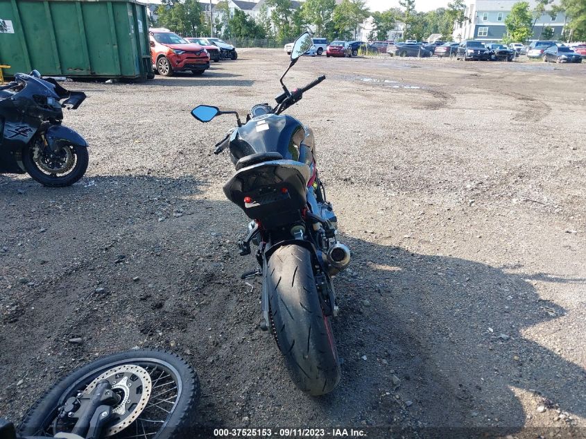 2019 KAWASAKI ZR900 - JKAZR2A18KA003025