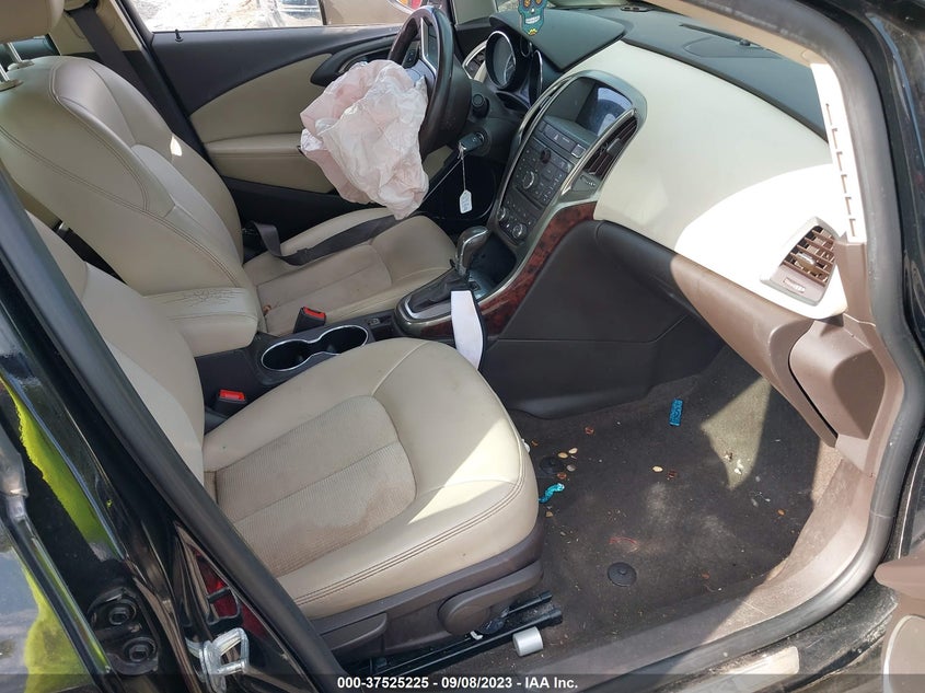 VIN 1G4PR5SK6H4122829 2017 BUICK VERANO SPORT TOURING