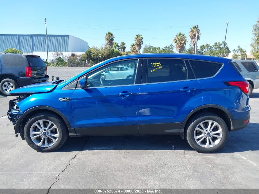 2019 FORD ESCAPE SE - 1FMCU0GDXKUA55251