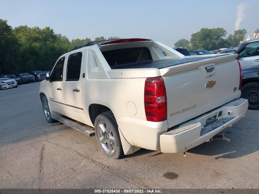 2013 CHEVROLET AVALANCHE LTZ - 3GNTKGE71DG125152