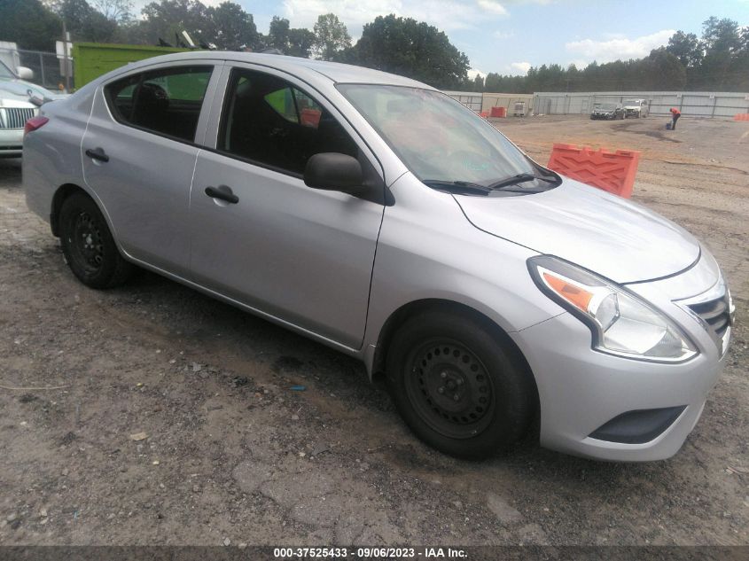 2015 NISSAN VERSA S PLUS - 3N1CN7AP0FL819754