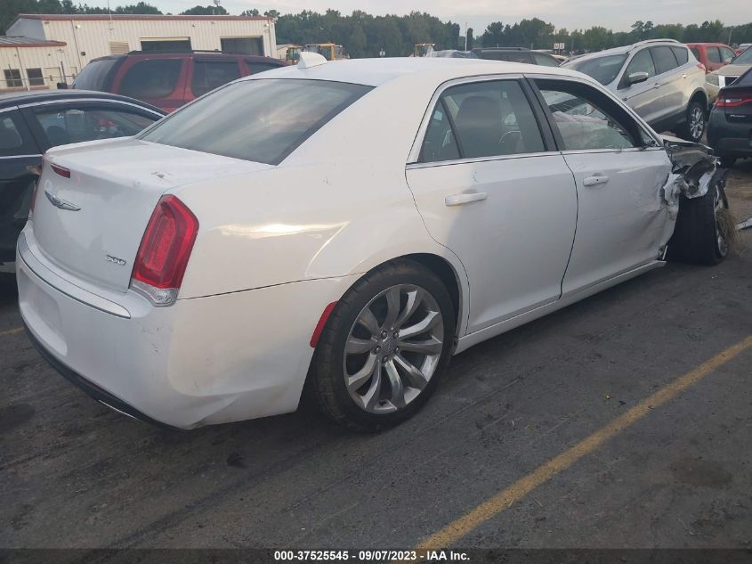 2019 CHRYSLER 300 TOURING - 2C3CCAAG2KH569053