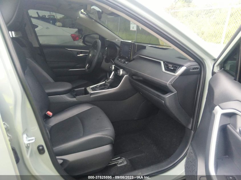 2022 TOYOTA RAV4 HYBRID XLE PREMIUM - JTMB6RFV0ND075506