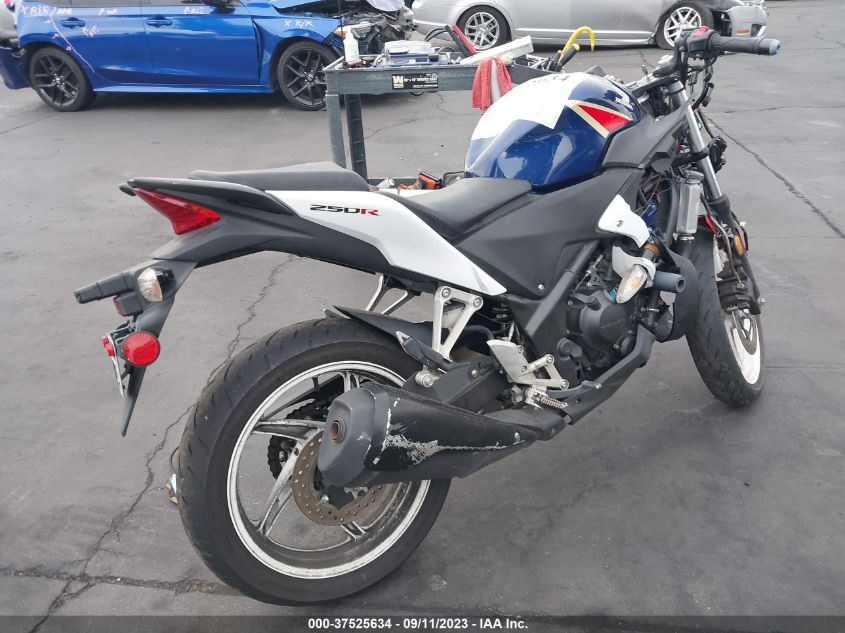 2012 HONDA CBR250 R MLHMC4107C5200683