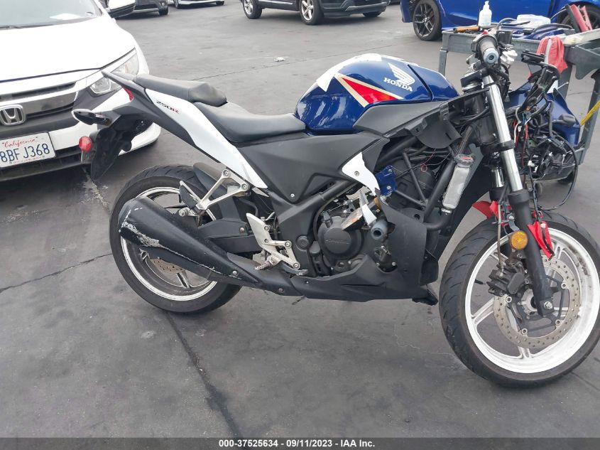 2012 HONDA CBR250 R MLHMC4107C5200683