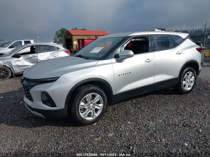 VIN 3GNKBHR42MS583779 2021 CHEVROLET BLAZER LT