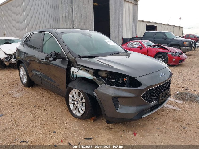 2020 FORD ESCAPE SE - 1FMCU0G61LUC23765