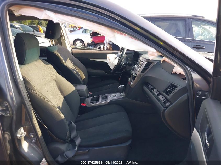 2013 SUBARU OUTBACK 2.5I PREMIUM - 4S4BRCCCXD3241053