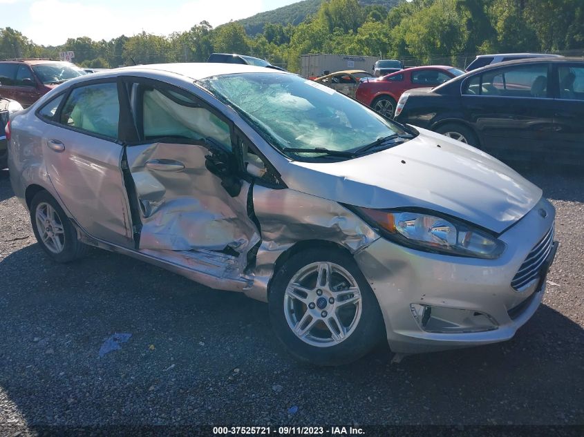 2017 FORD FIESTA SE - 3FADP4BJ0HM153003