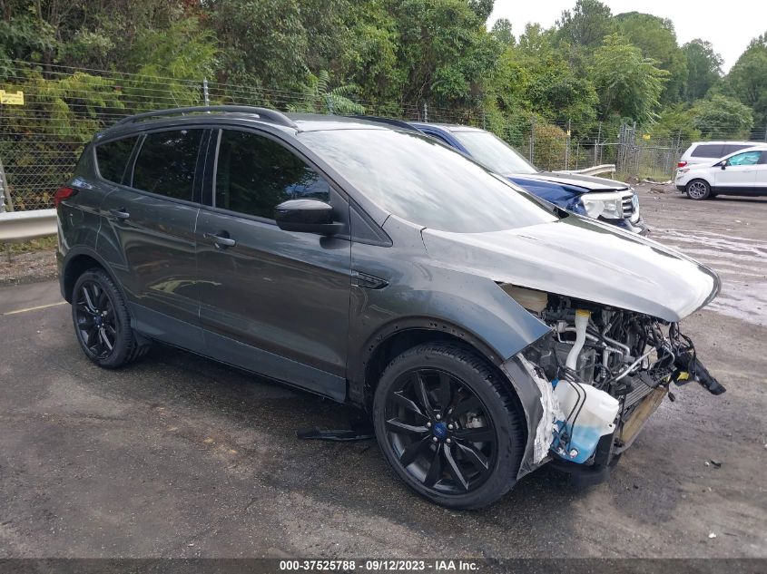 2019 FORD ESCAPE SE - 1FMCU0GD5KUA07544