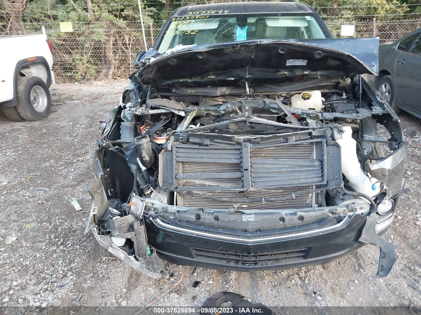 VIN 1GNERGKW7KJ313752 2019 CHEVROLET TRAVERSE LT CLOTH