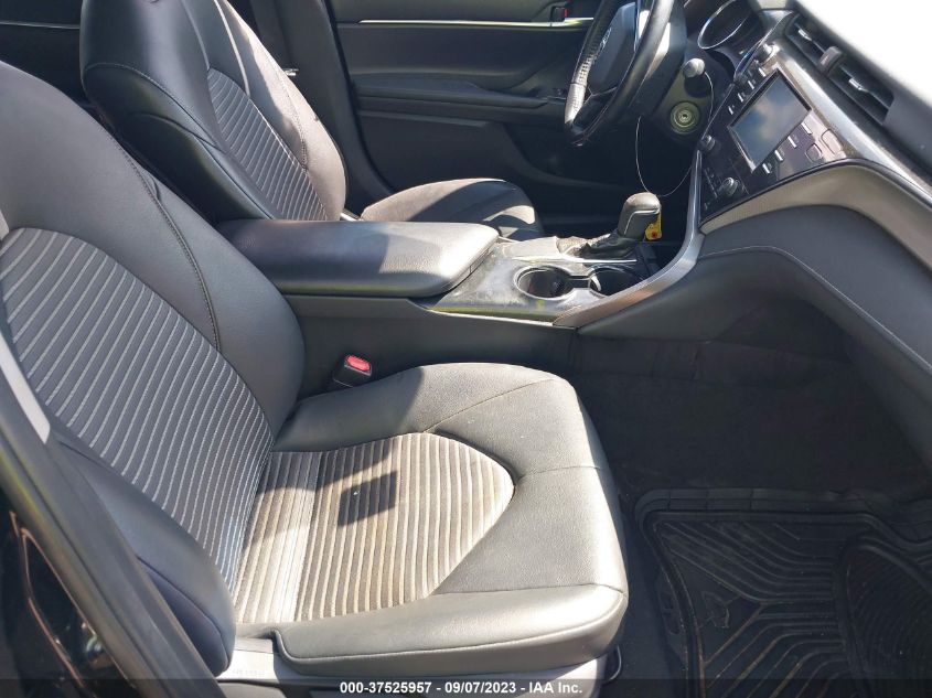 2019 TOYOTA CAMRY L/LE/XLE/SE/XSE - 4T1B11HK2KU256178