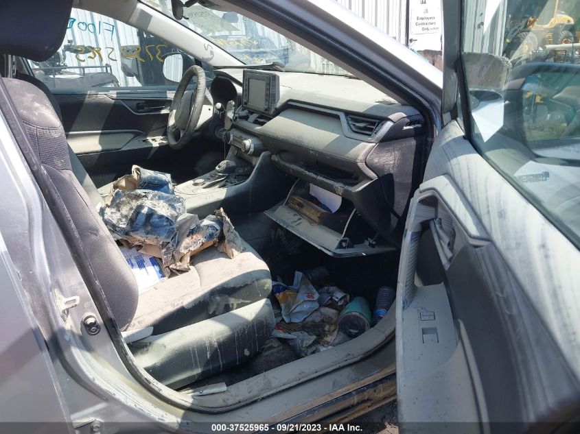 2019 TOYOTA RAV4 LE - 2T3MWRFV5KW038488