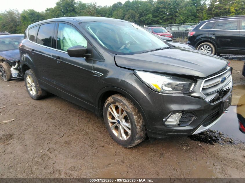 2017 FORD ESCAPE SE - 1FMCU9GD3HUA35422