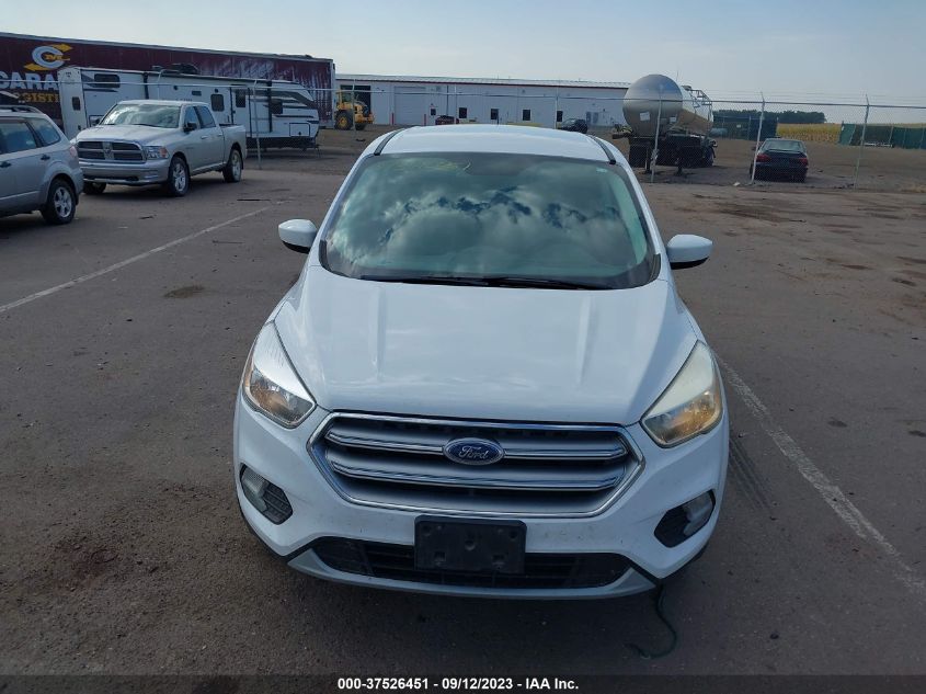 2017 FORD ESCAPE SE - 1FMCU9GD1HUD44368