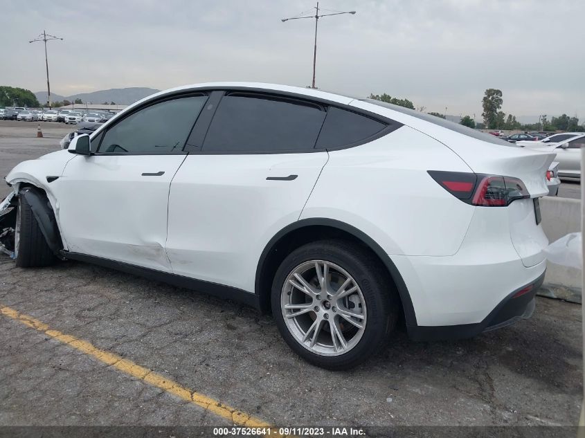 VIN 7SAYGDEE6PF802982 2023 TESLA MODEL Y LONG RANGE