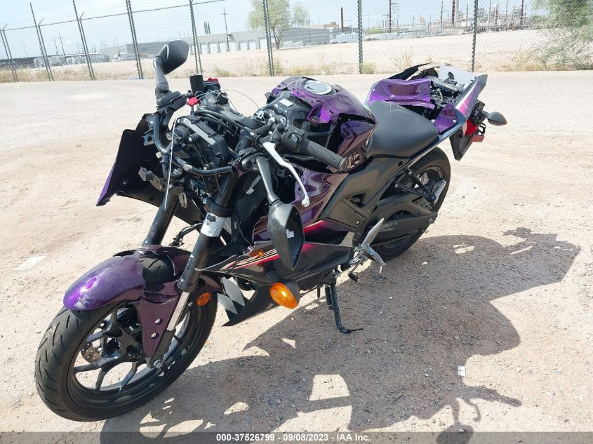 2023 YAMAHA YZFR3 A MH3RH18Y6PK011083