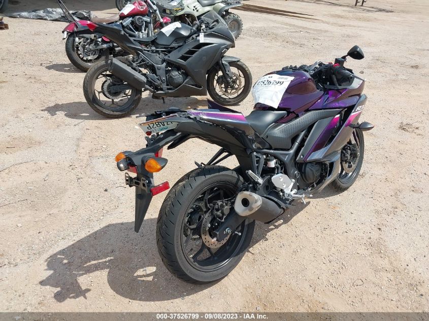 2023 YAMAHA YZFR3 A MH3RH18Y6PK011083