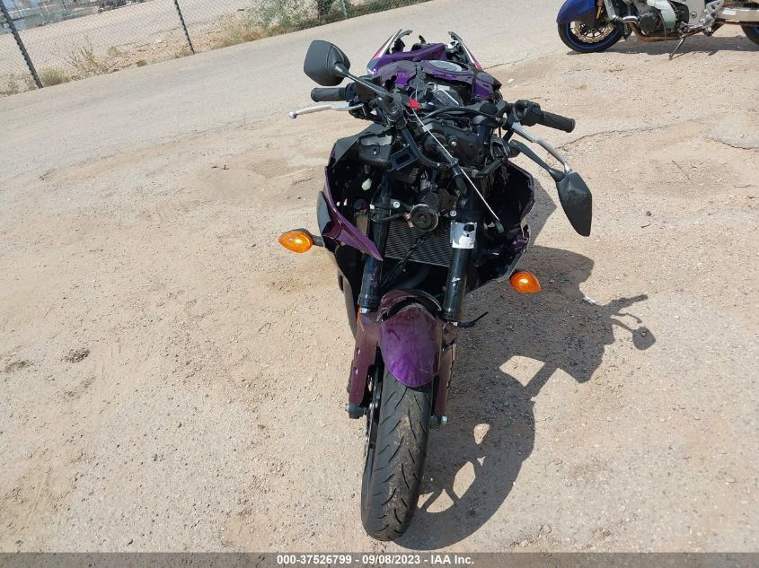 2023 YAMAHA YZFR3 A MH3RH18Y6PK011083