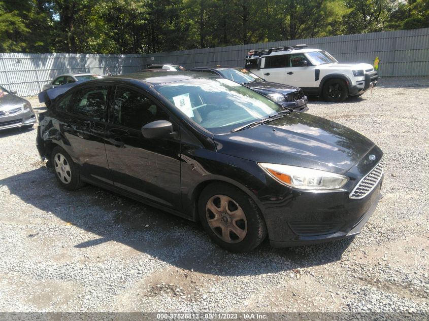 2015 FORD FOCUS S - 1FADP3E24FL381082