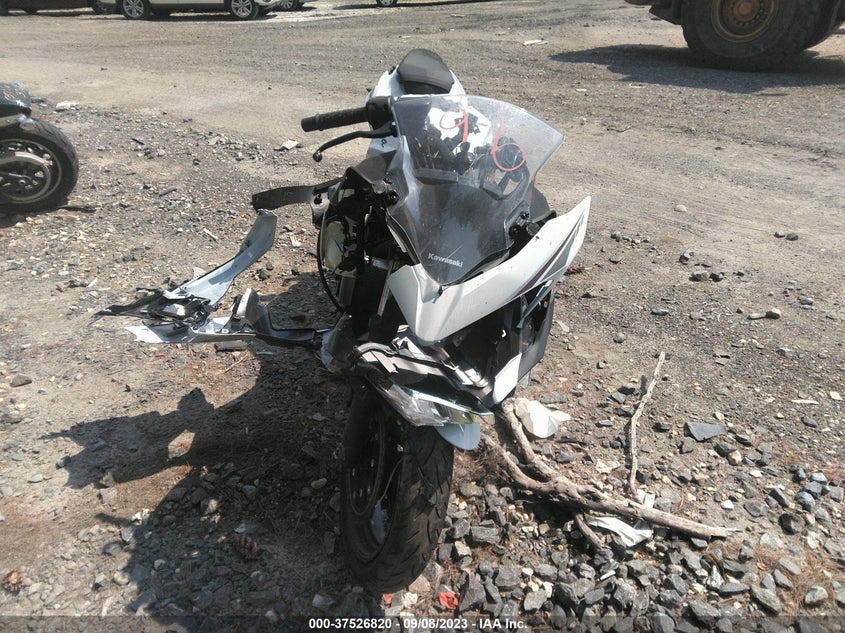 VIN JKAEXKH10PDAR4620 2023 KAWASAKI EX400