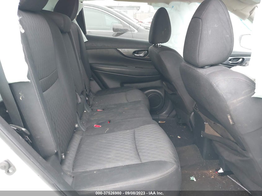 VIN KNMAT2MTXJP592091 2018 NISSAN ROGUE SV
