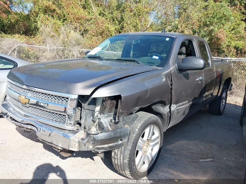 2013 CHEVROLET SILVERADO 1500 LT - 1GCRCSE02DZ235097
