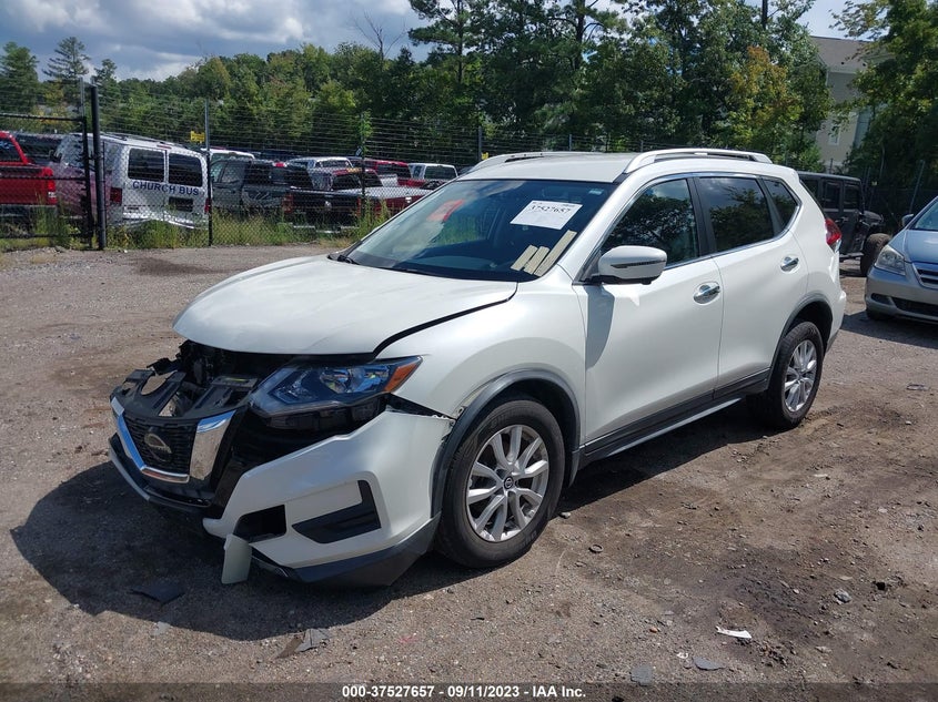 VIN KNMAT2MVXJP533382 2018 NISSAN ROGUE SV