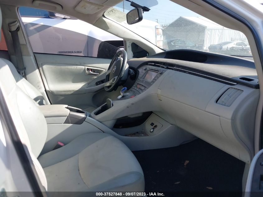 2014 TOYOTA PRIUS FOUR/FIVE/THREE/ONE/TWO - JTDKN3DU7E0356557