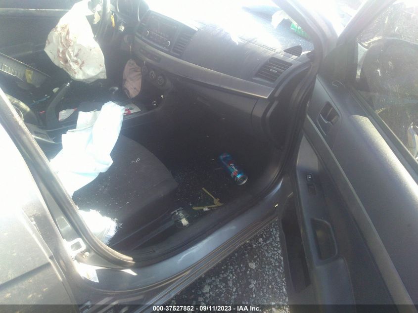 2015 MITSUBISHI LANCER ES - JA32U2FUXFU009615