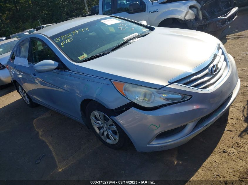 2013 HYUNDAI SONATA GLS - 5NPEB4AC9DH526393