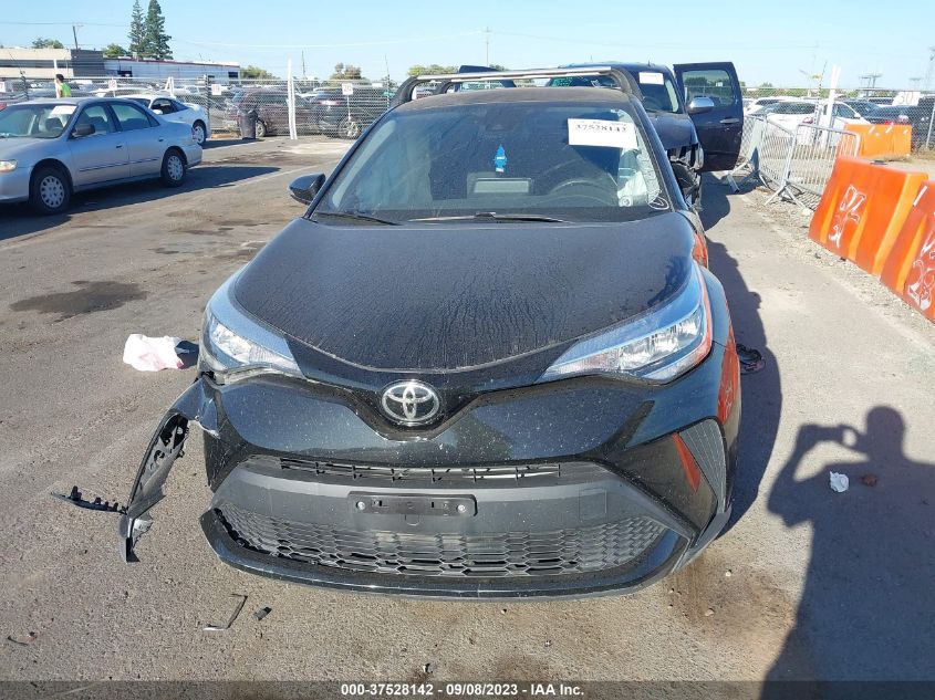 JTNKHMBX0L1076752 Toyota C-HR LE/XLE/LIMITED 12