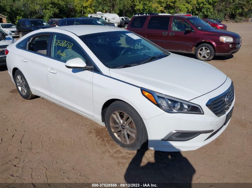 2016 HYUNDAI SONATA 2.4L SE - 5NPE24AFXGH358486